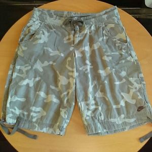 Euc Nike camo Bermuda shorts